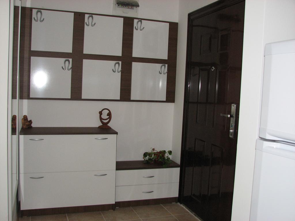 Two-Bedroom Apartment Donika Carevo Exterior foto