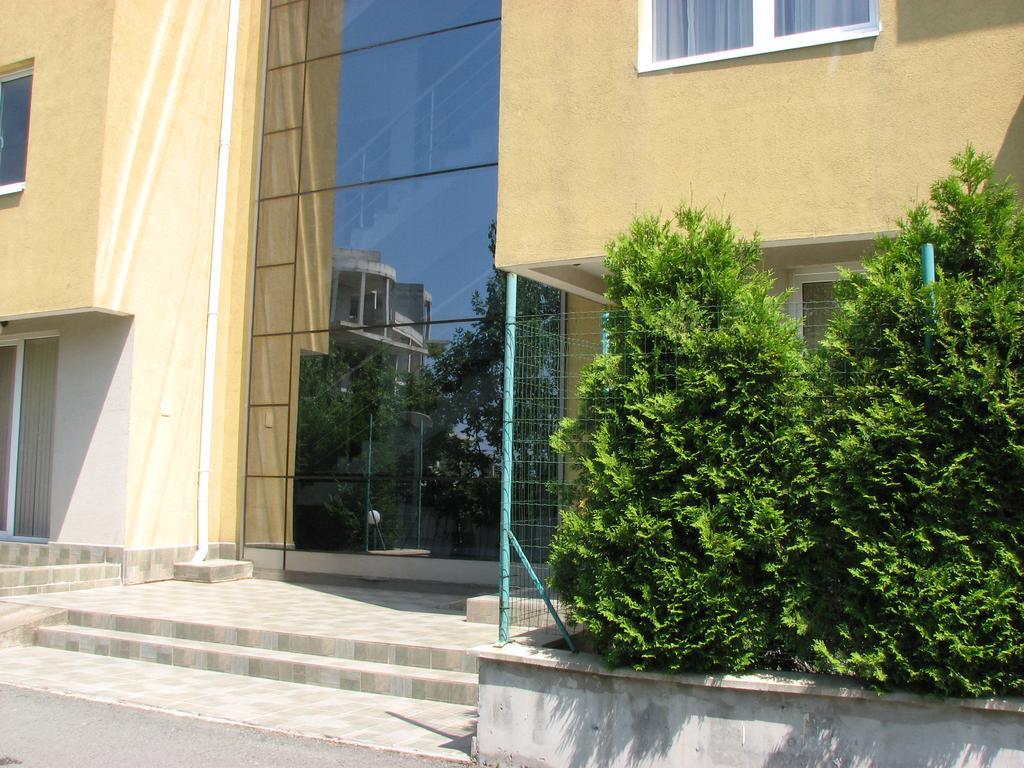 Two-Bedroom Apartment Donika Carevo Exterior foto