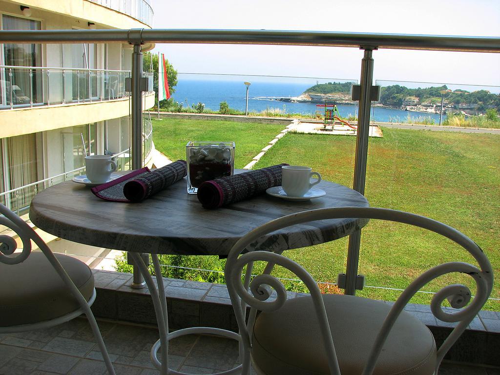 Two-Bedroom Apartment Donika Carevo Exterior foto