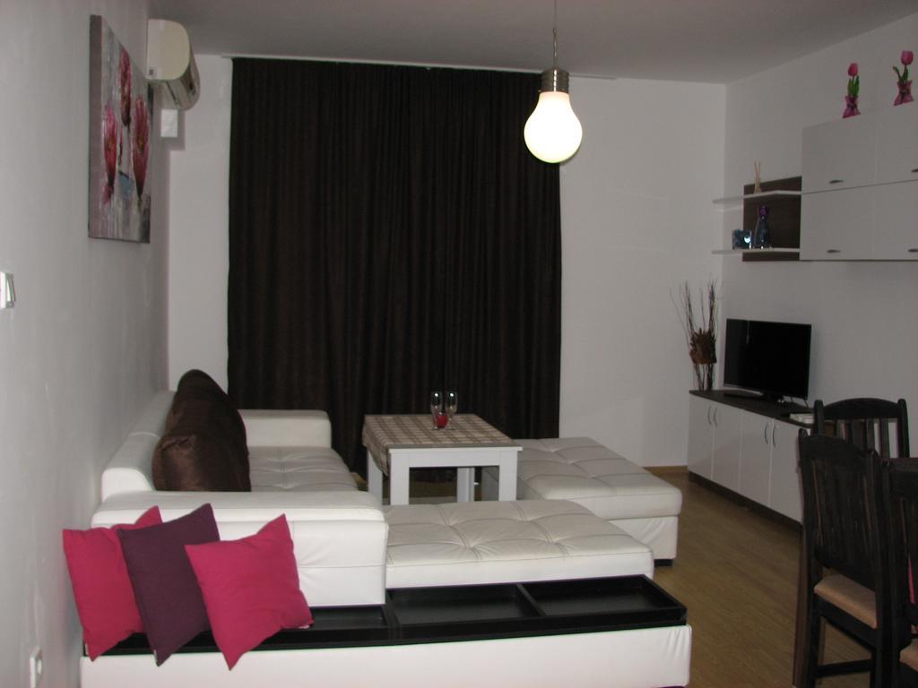 Two-Bedroom Apartment Donika Carevo Exterior foto